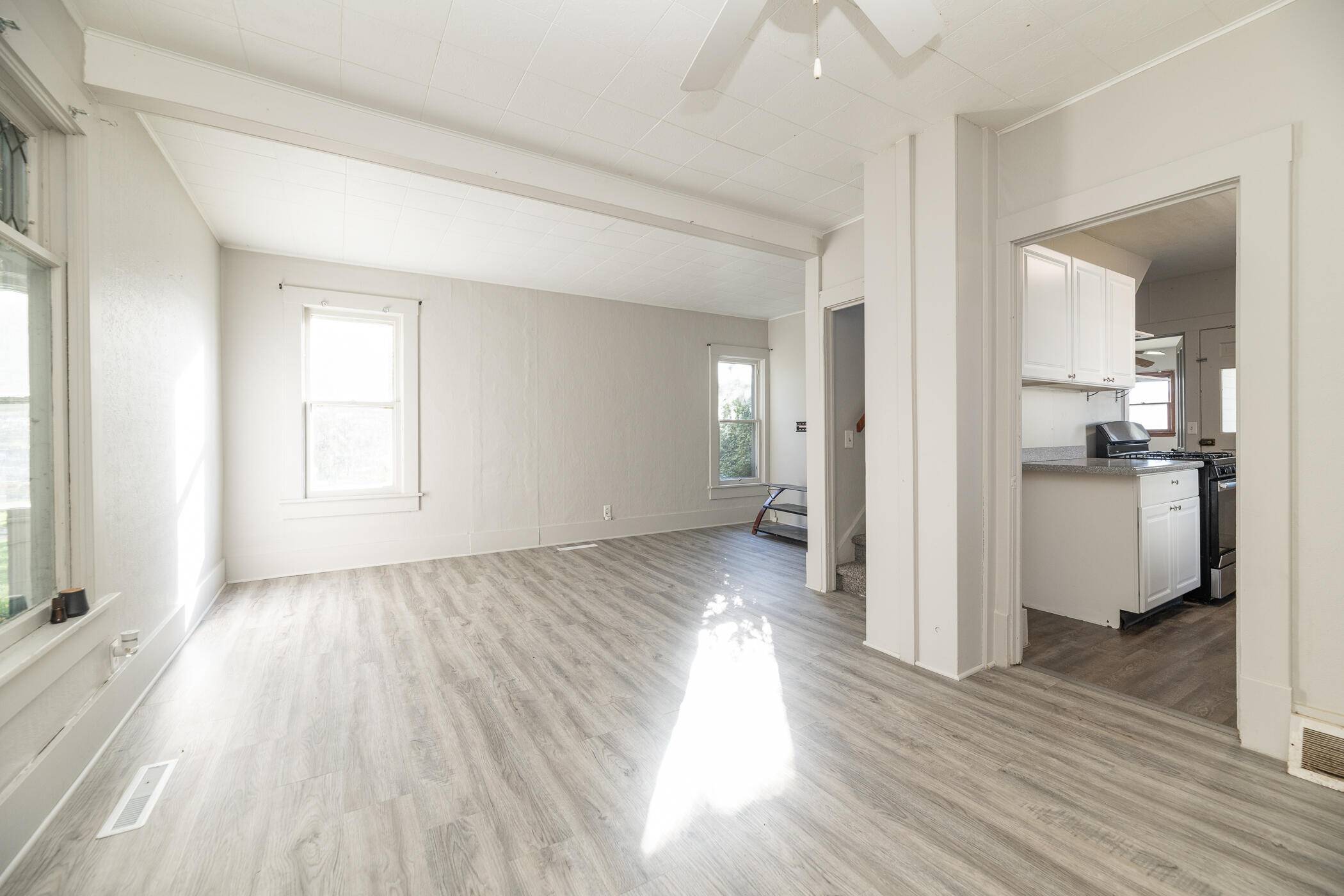 Marcellus, MI 49067,138 E Read ST