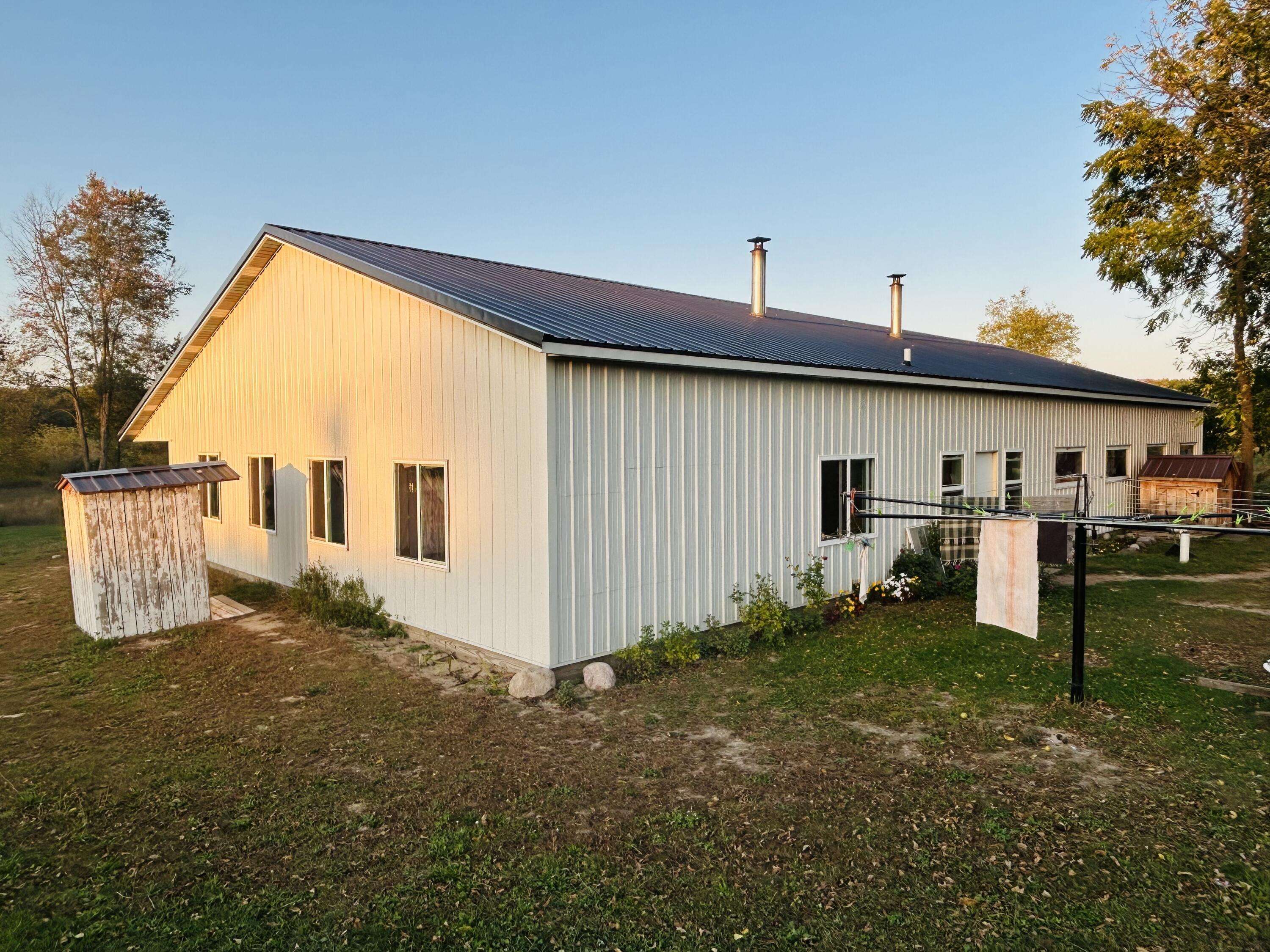 Remus, MI 49340,7982 W Remus RD