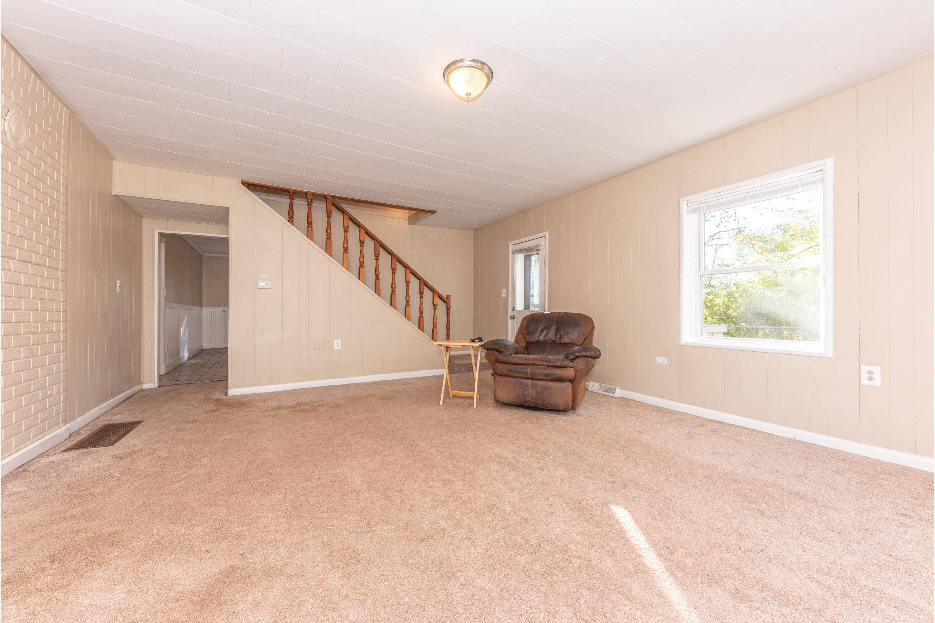 Whitmore Lake, MI 48189,405 Six Mile RD