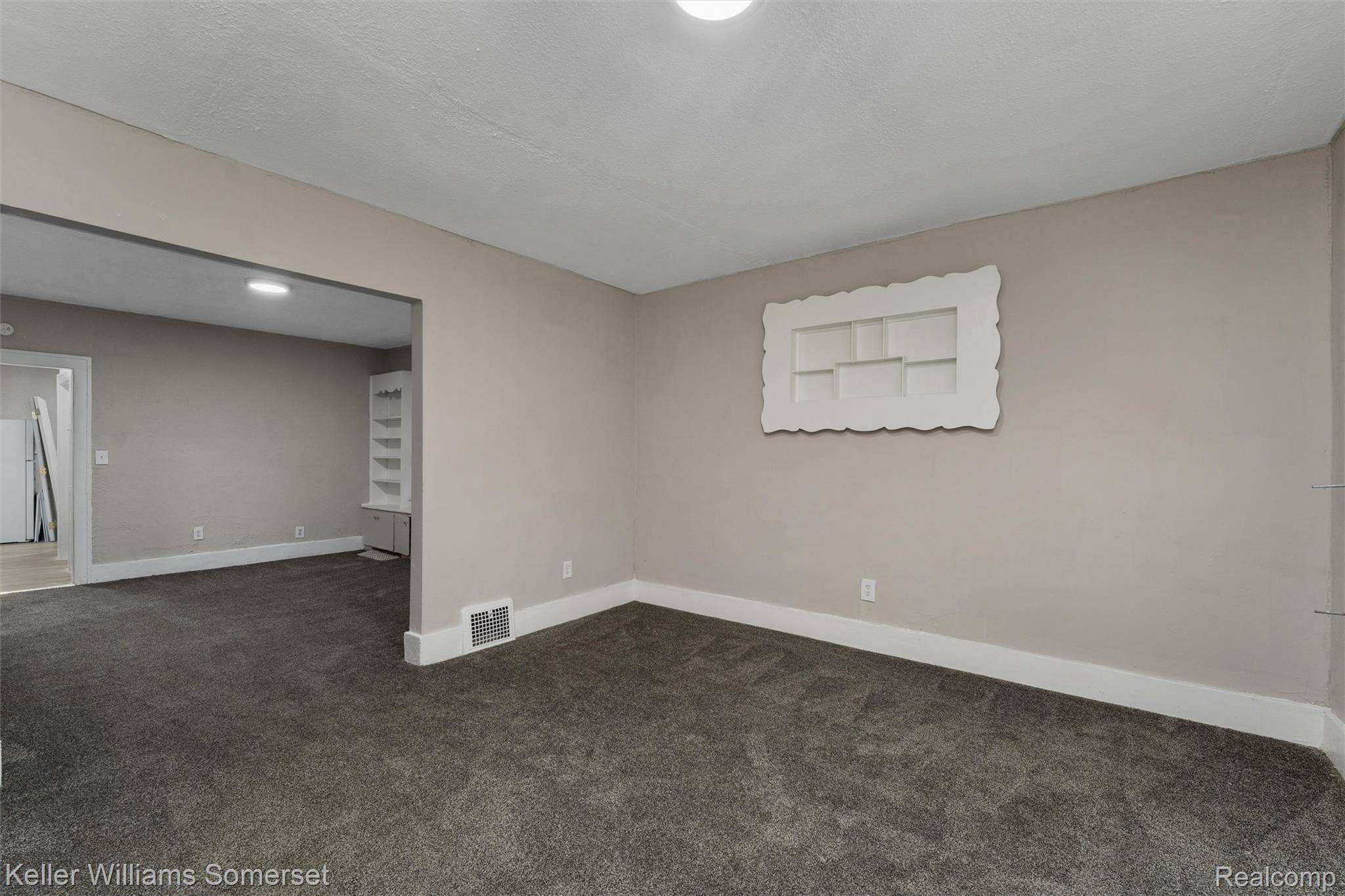 Detroit, MI 48215,3034 Gray ST