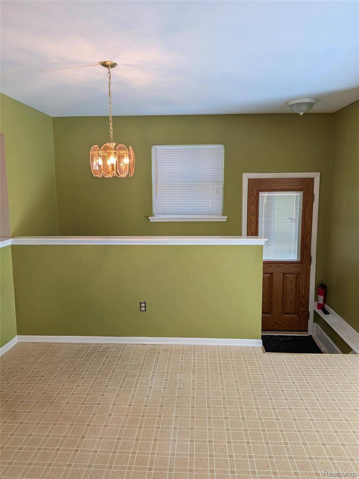 Berkley, MI 48072,2165 Sunnyknoll AVE