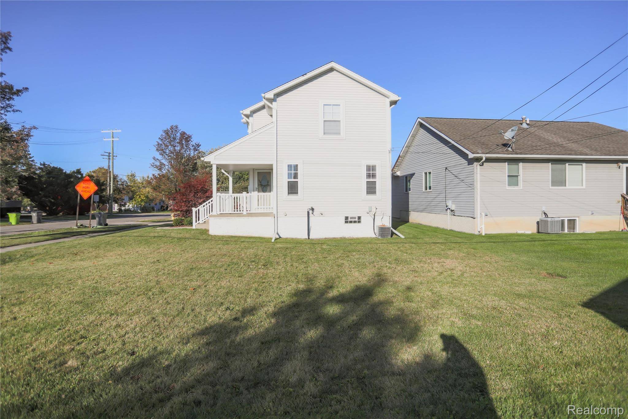 Clinton Township, MI 48036,21145 Hillcrest ST