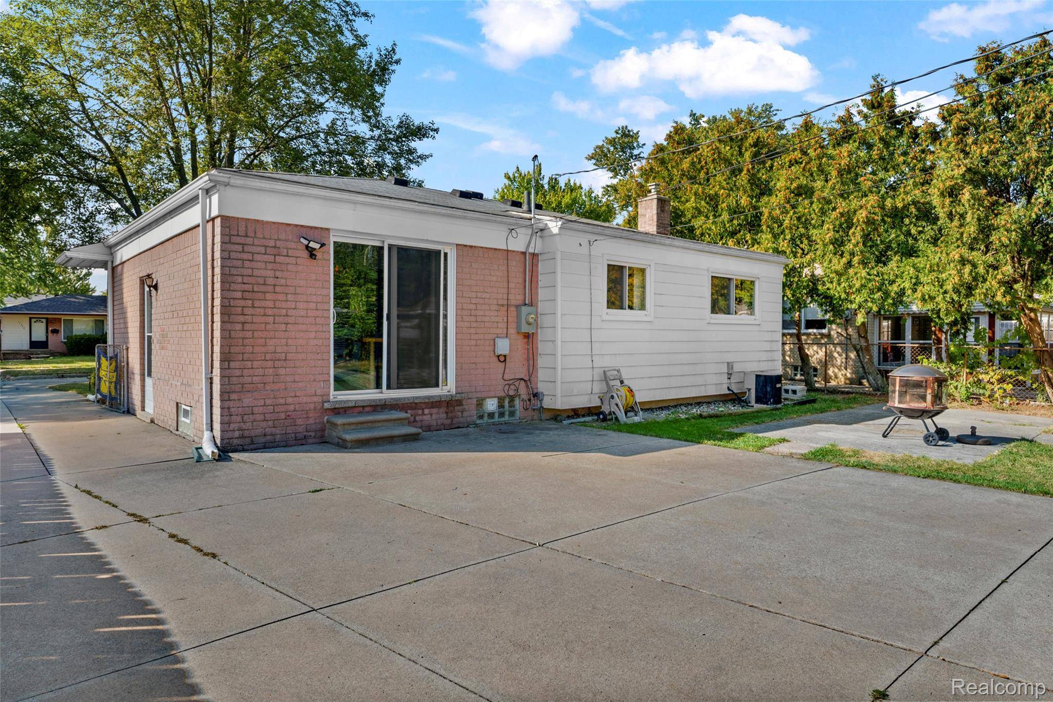 Warren, MI 48089,11771 Harold ST