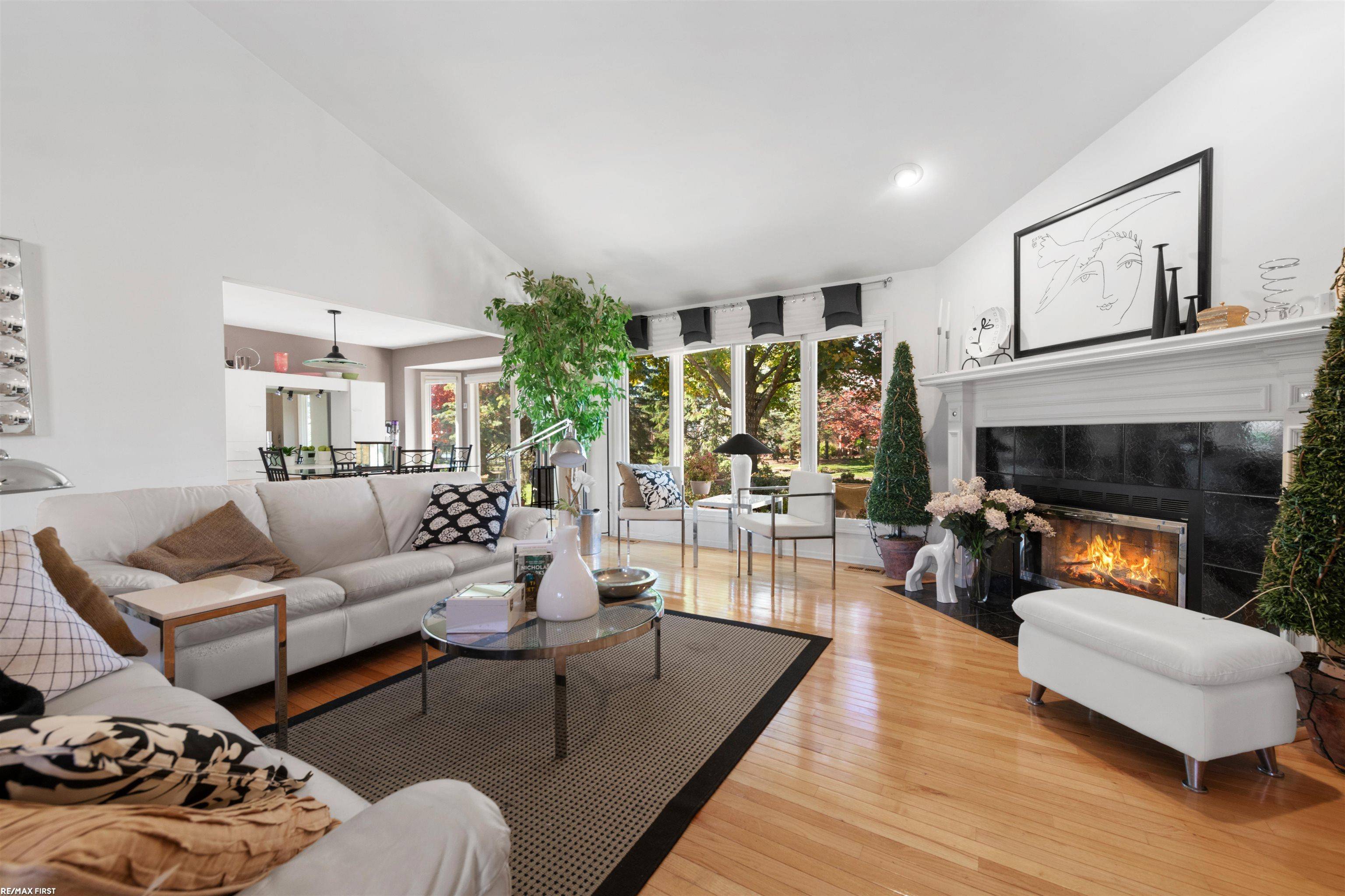 Macomb, MI 48044,48727 Fairmont DR