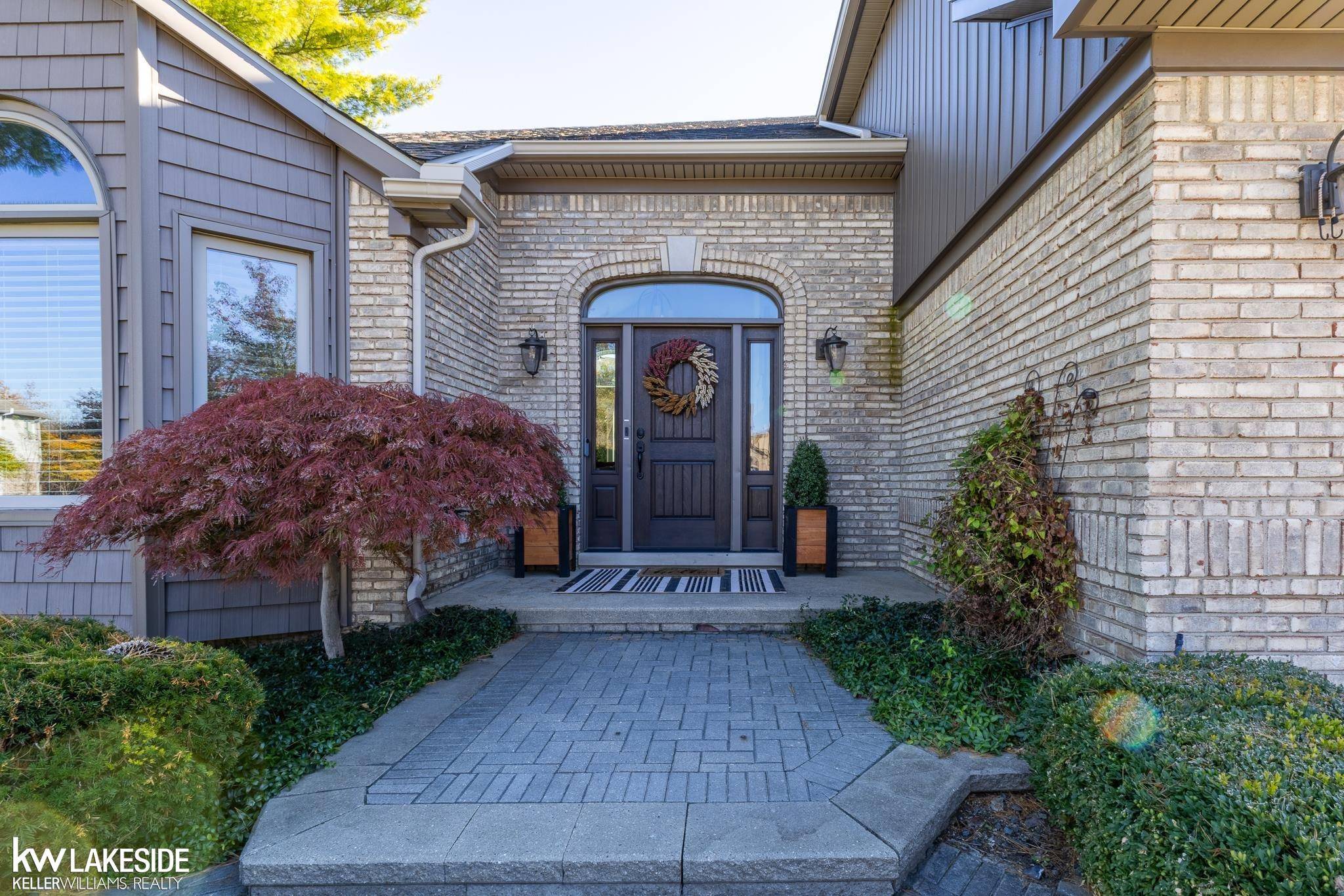 Clinton Township, MI 48038,43852 Columbia DR