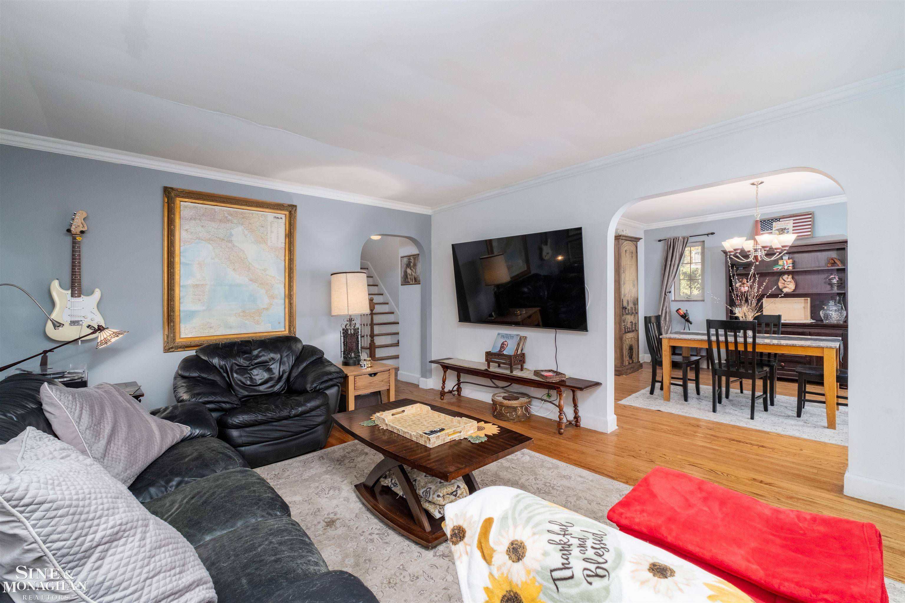 Grosse Pointe Farms, MI 48236,441 Manor ST