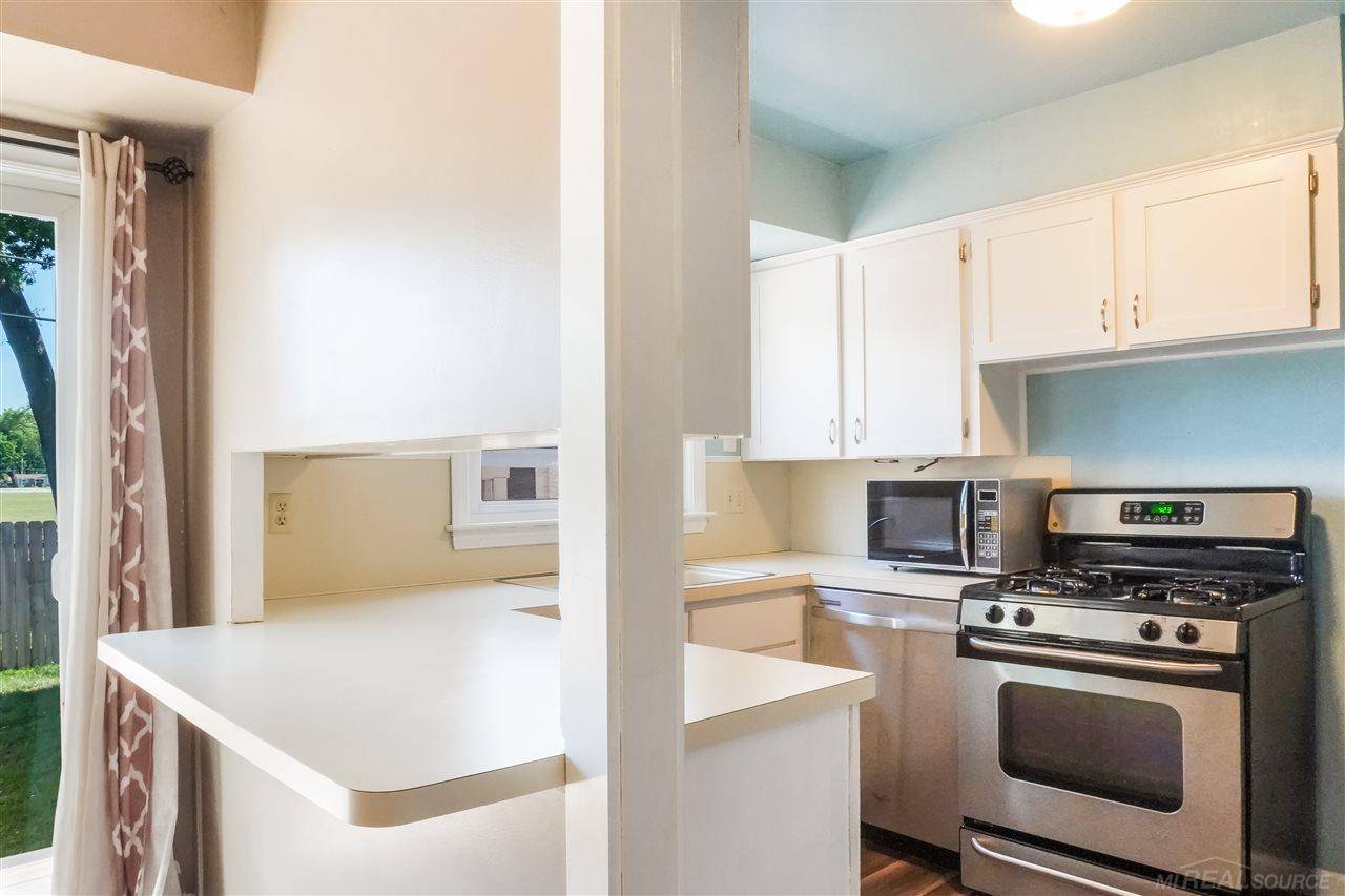 Port Huron, MI 48060,1202 Palmer CT