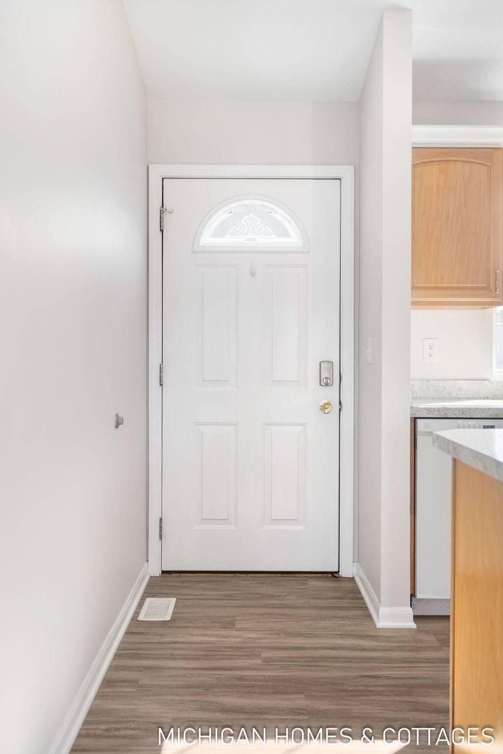 Holland, MI 49423,634 Wilshire CT