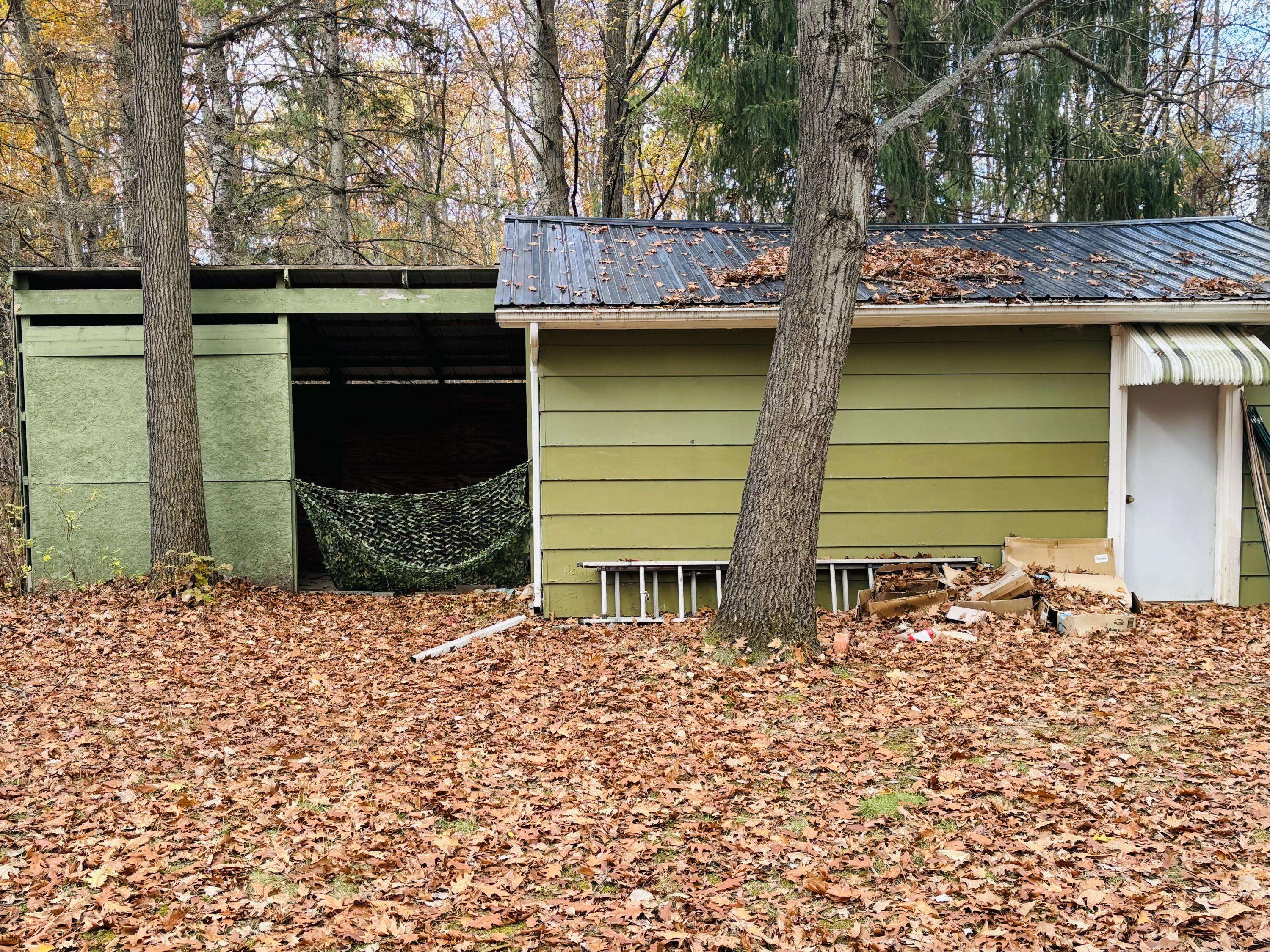 Evart, MI 49631,9835 Grindstone TRL