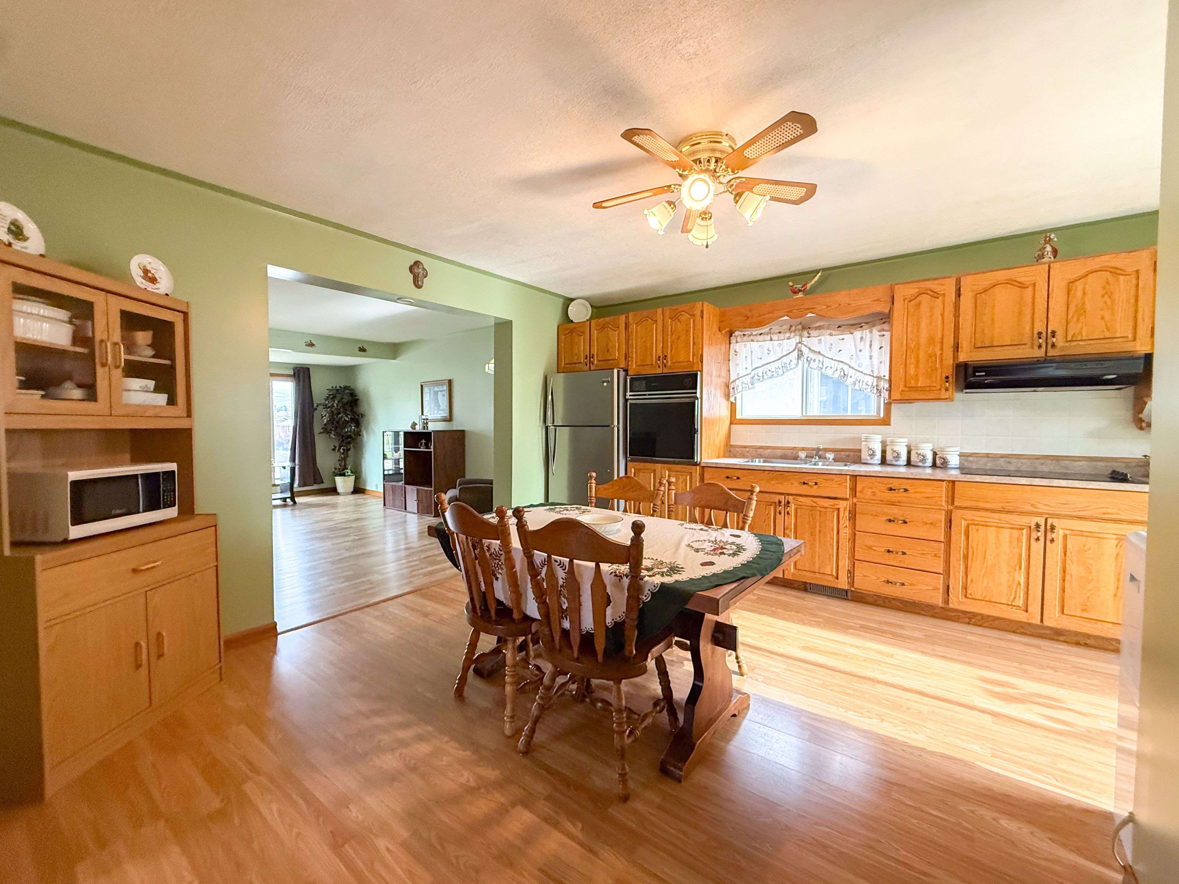 Iroquois Falls, ON P0K 1E0,743 Victoria RD