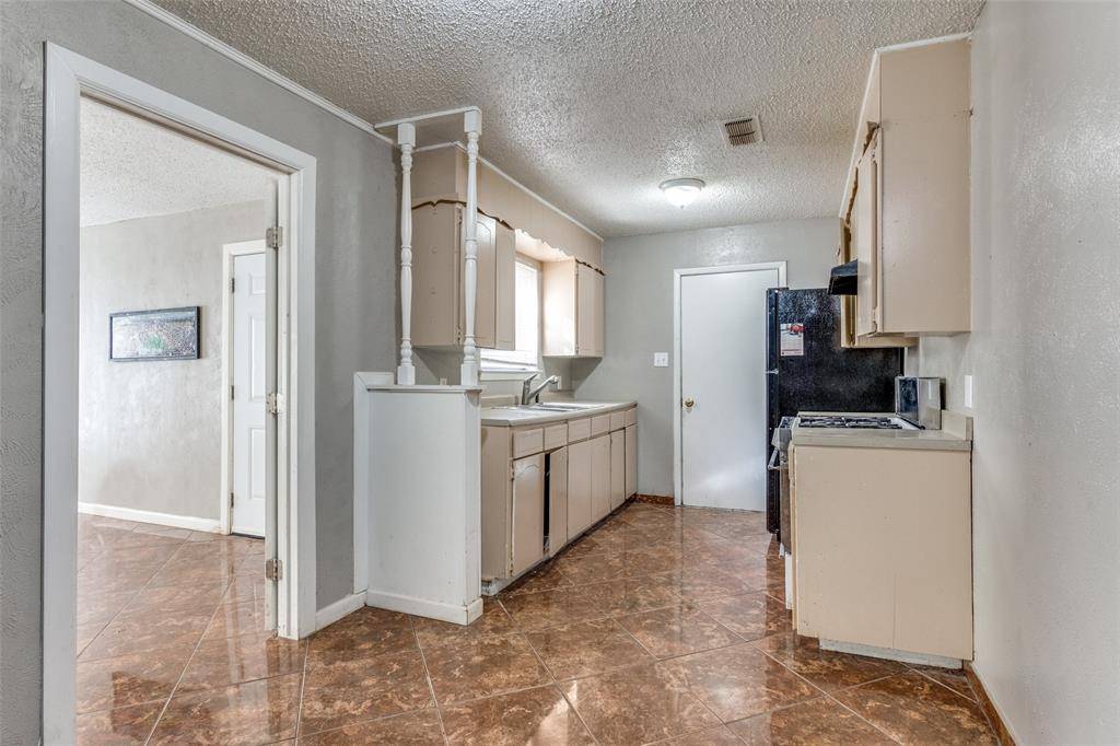 Fort Worth, TX 76119,3816 Lauretta Drive