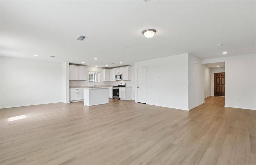 Pilot Point, TX 76258,14164 Nullah Street