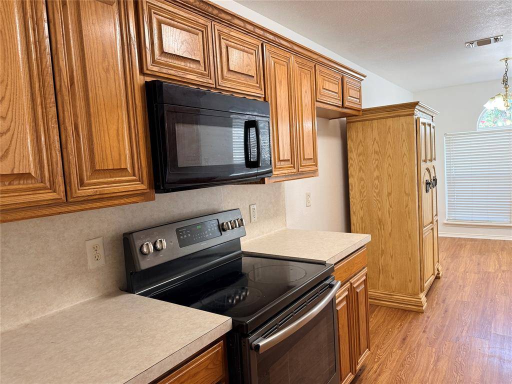 Denton, TX 76207,4305 Hayes