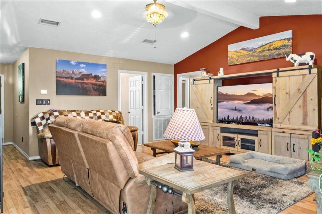 Eustace, TX 75124,1788 Vz County Road 2908