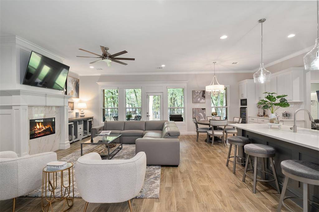 Mabank, TX 75156,245 Colonial Drive