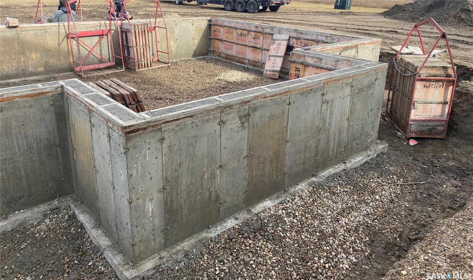 Lanigan, SK S0K 2M0,13 Clement ROAD