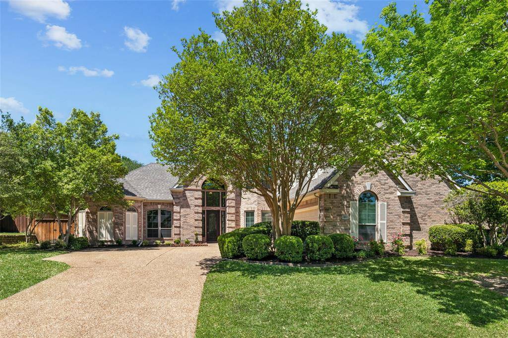 805 Parkwood Court, Mckinney, TX 75072