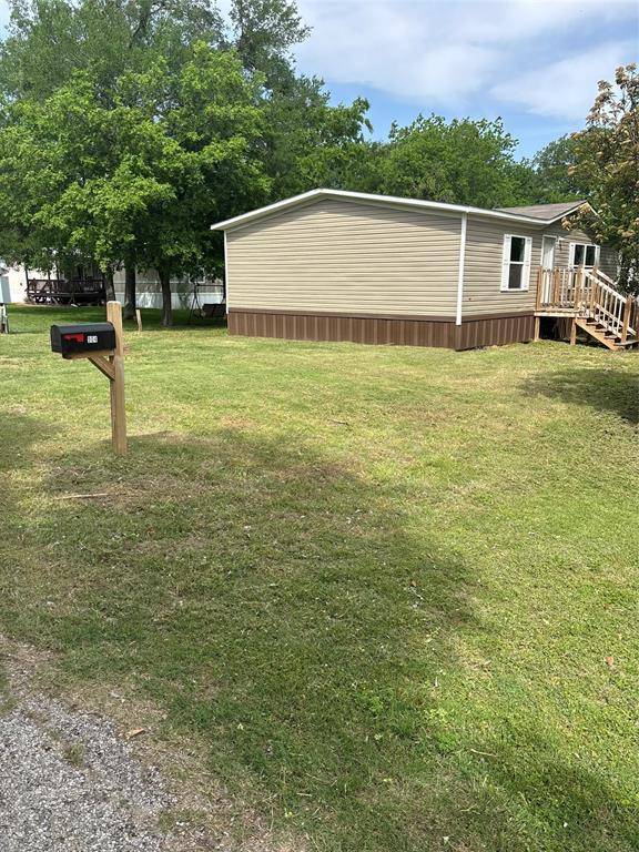 Granbury, TX 76048,904 Pawnee Trail