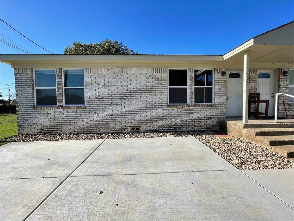 Granbury, TX 76049,4504-4506 Eastview Court