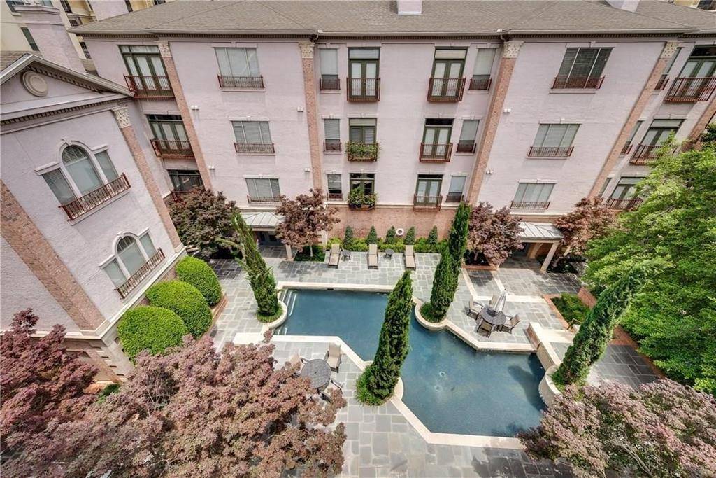 Dallas, TX 75204,2885 Woodside Street #303