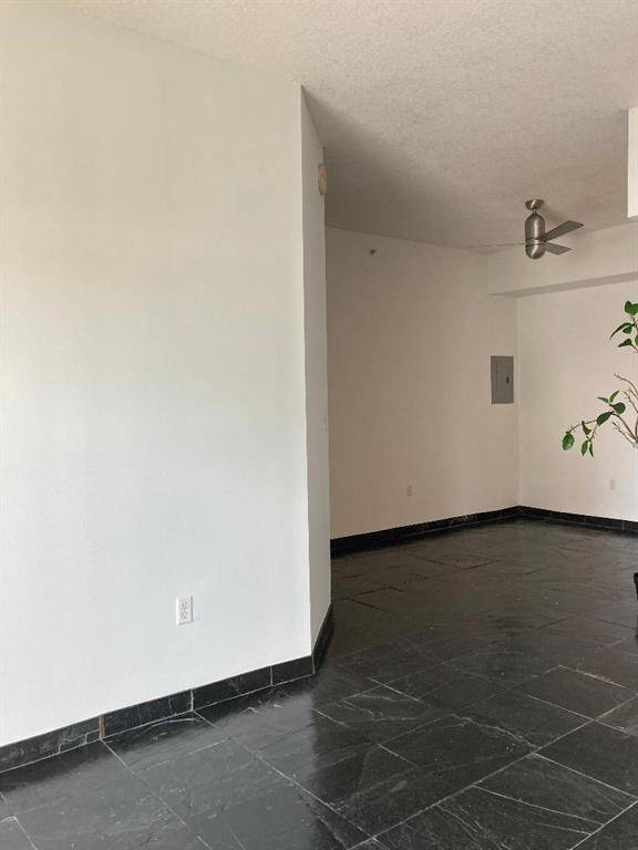 Miami, FL 33132,Address not disclosed