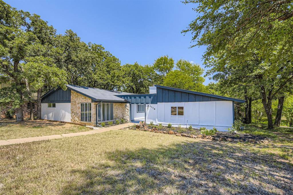 Bedford, TX 76022,1116 Wade Drive
