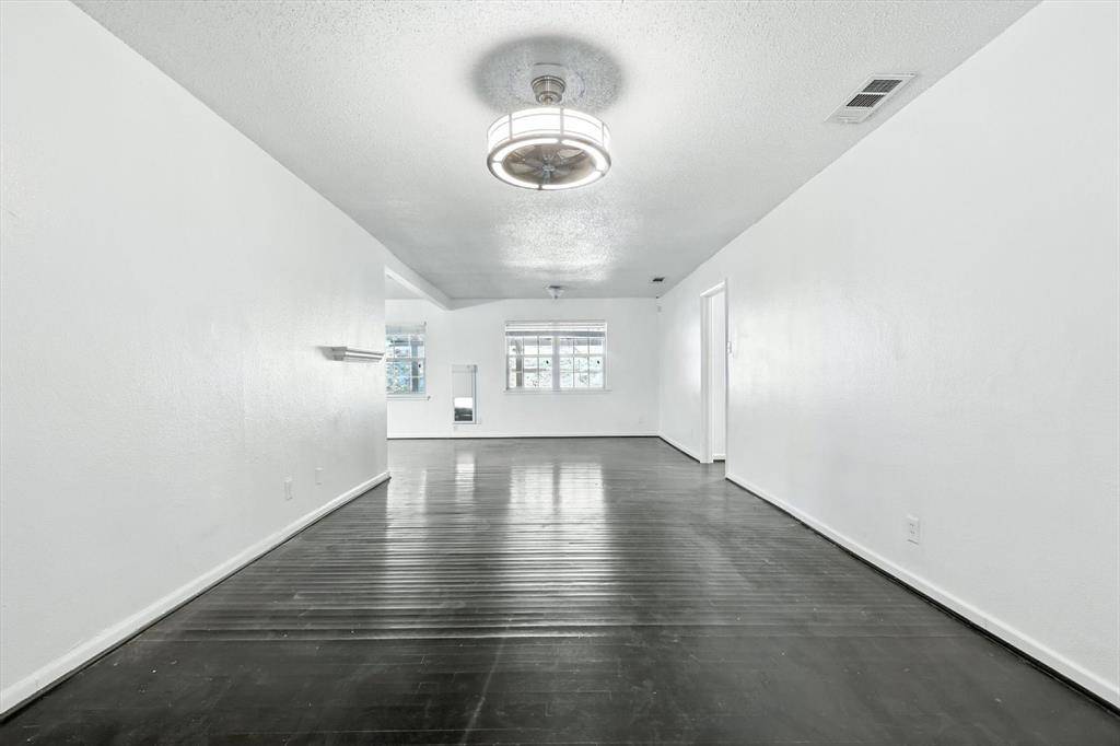 Dallas, TX 75227,2634 Santa Cruz Drive