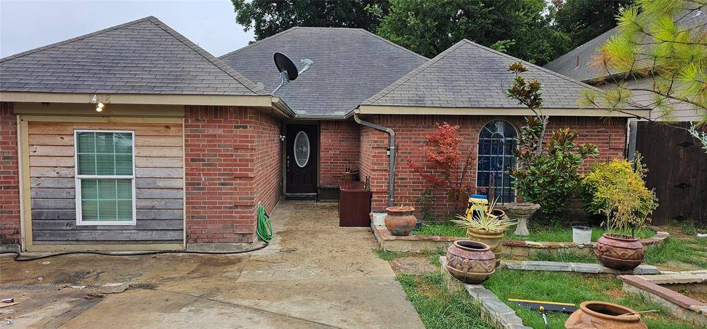 Dallas, TX 75216,1418 Exeter Avenue