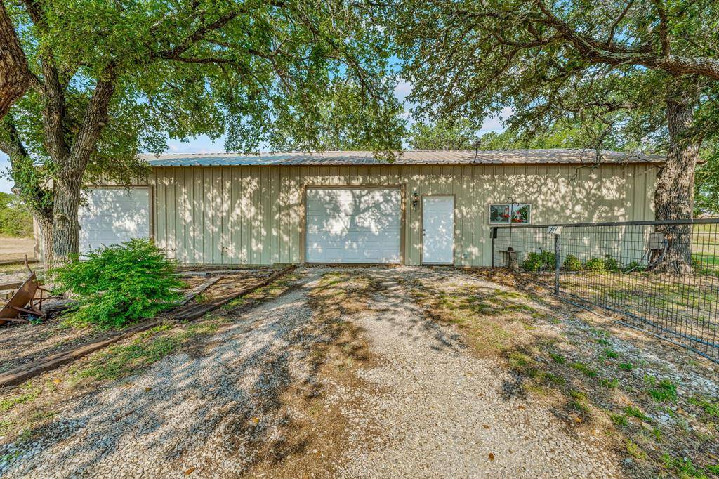Azle, TX 76020,255 Baughman Hill Road