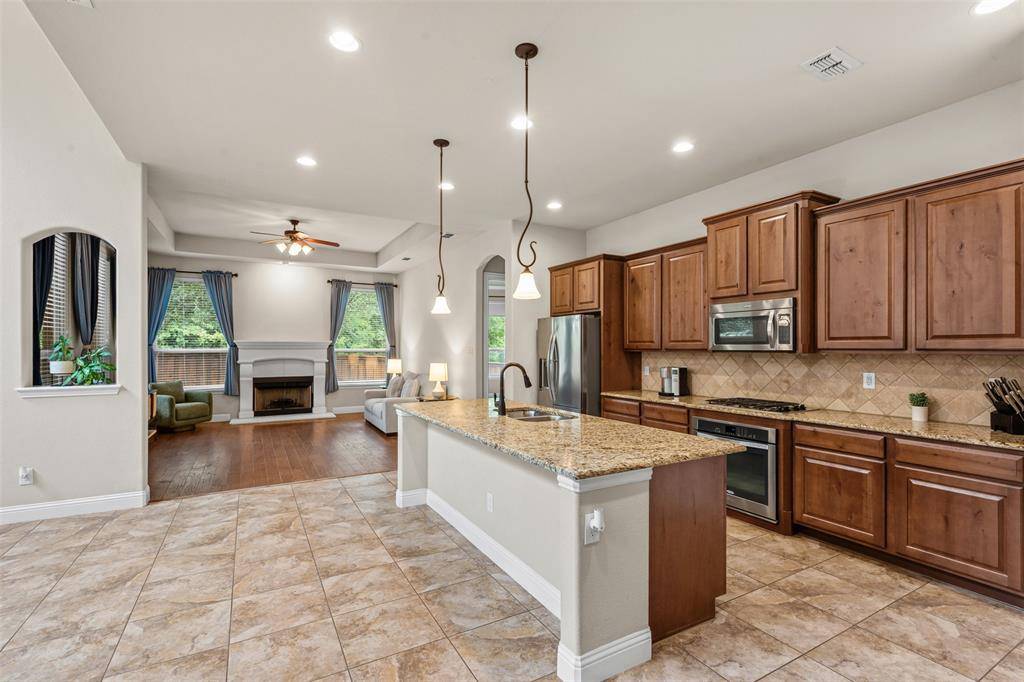 Fort Worth, TX 76040,3536 Treetop Drive