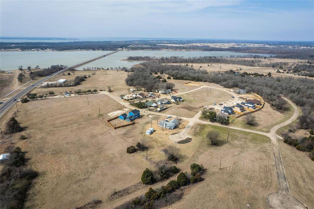 East Tawakoni, TX 75472,118 Egret Circle
