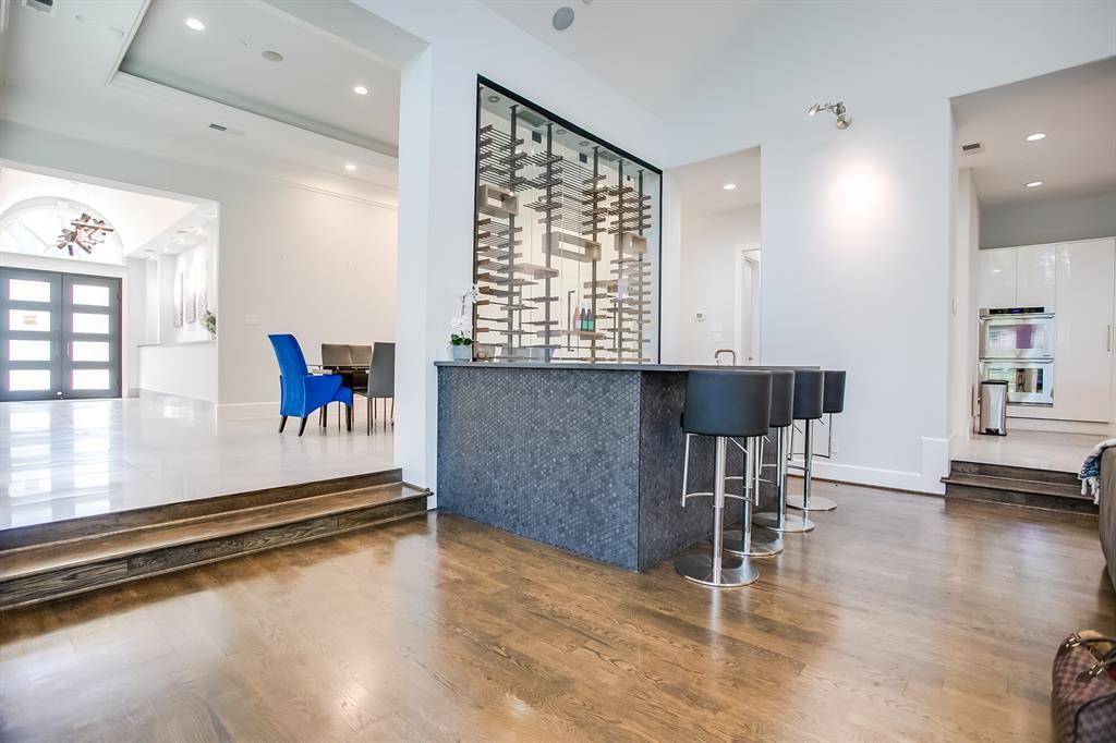 6319 Turner Way, Dallas, TX 75230