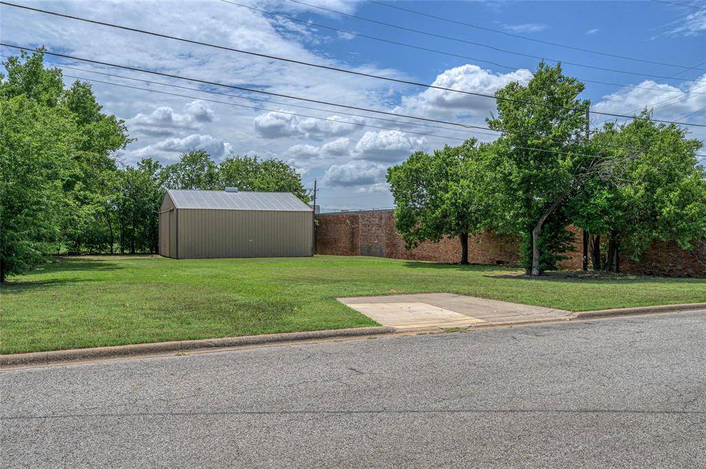 Sherman, TX 75090,1514 E Mildred Street