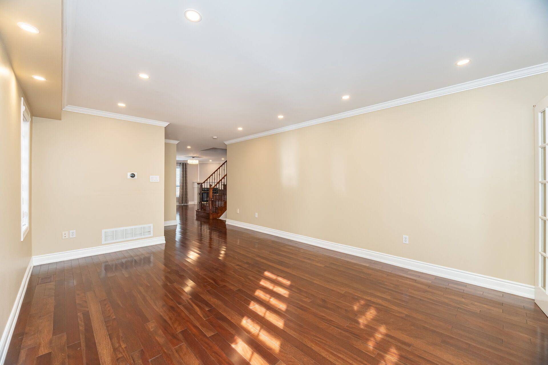 Mississauga, ON L5M 6Z3,3673 Freeman TER