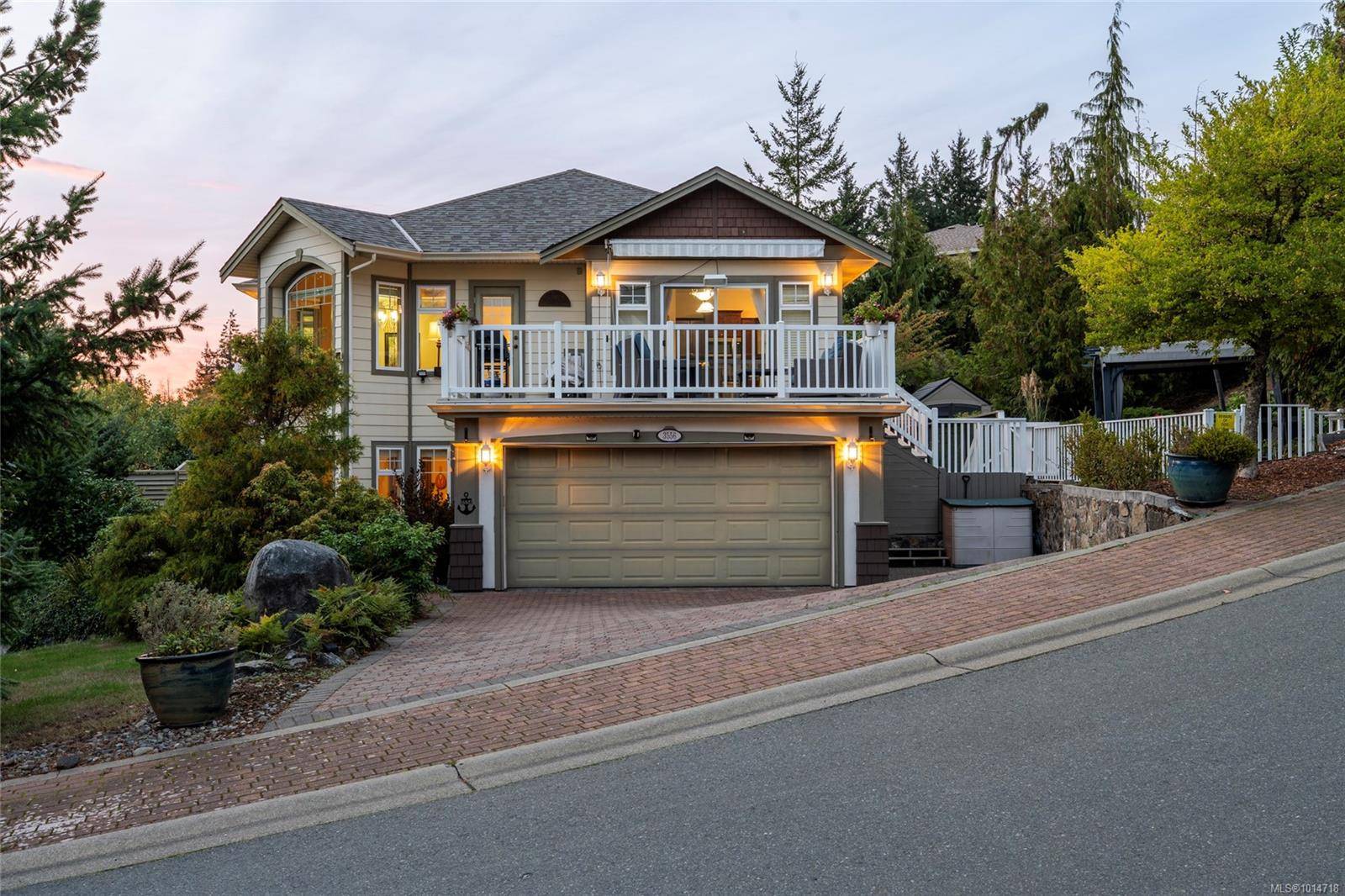 Langford, BC V9C 4J8,3556 Sun Hills