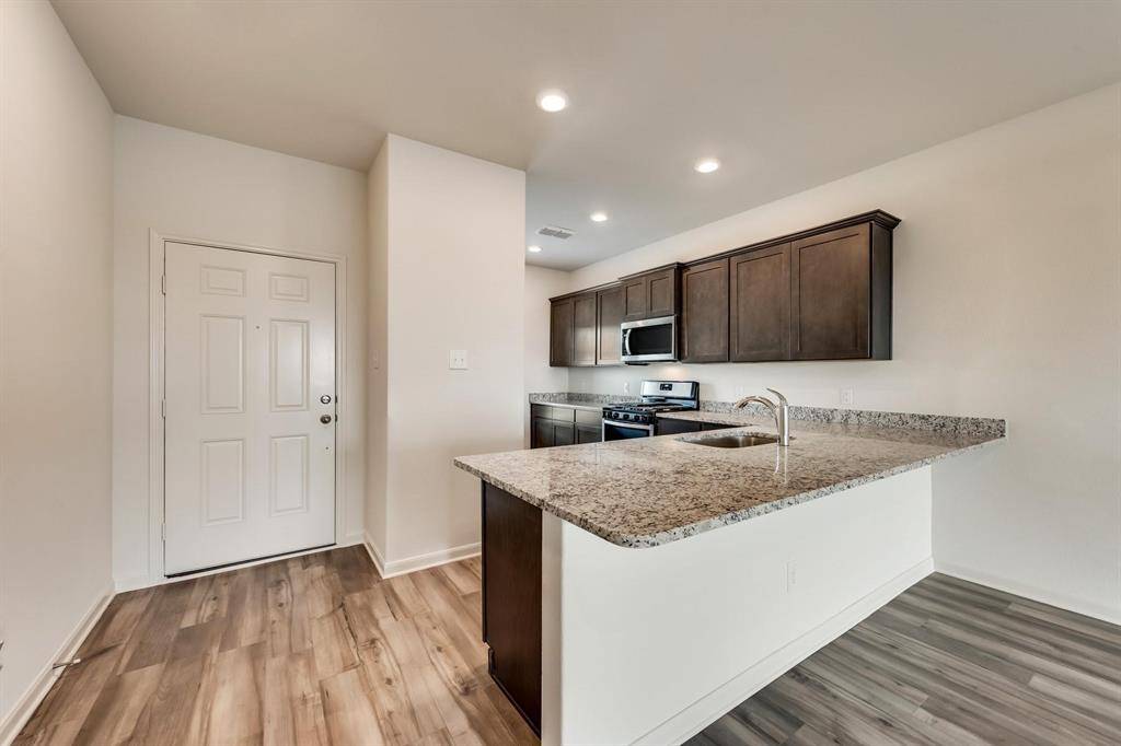 Ponder, TX 76259,8126 Big Timber Trail