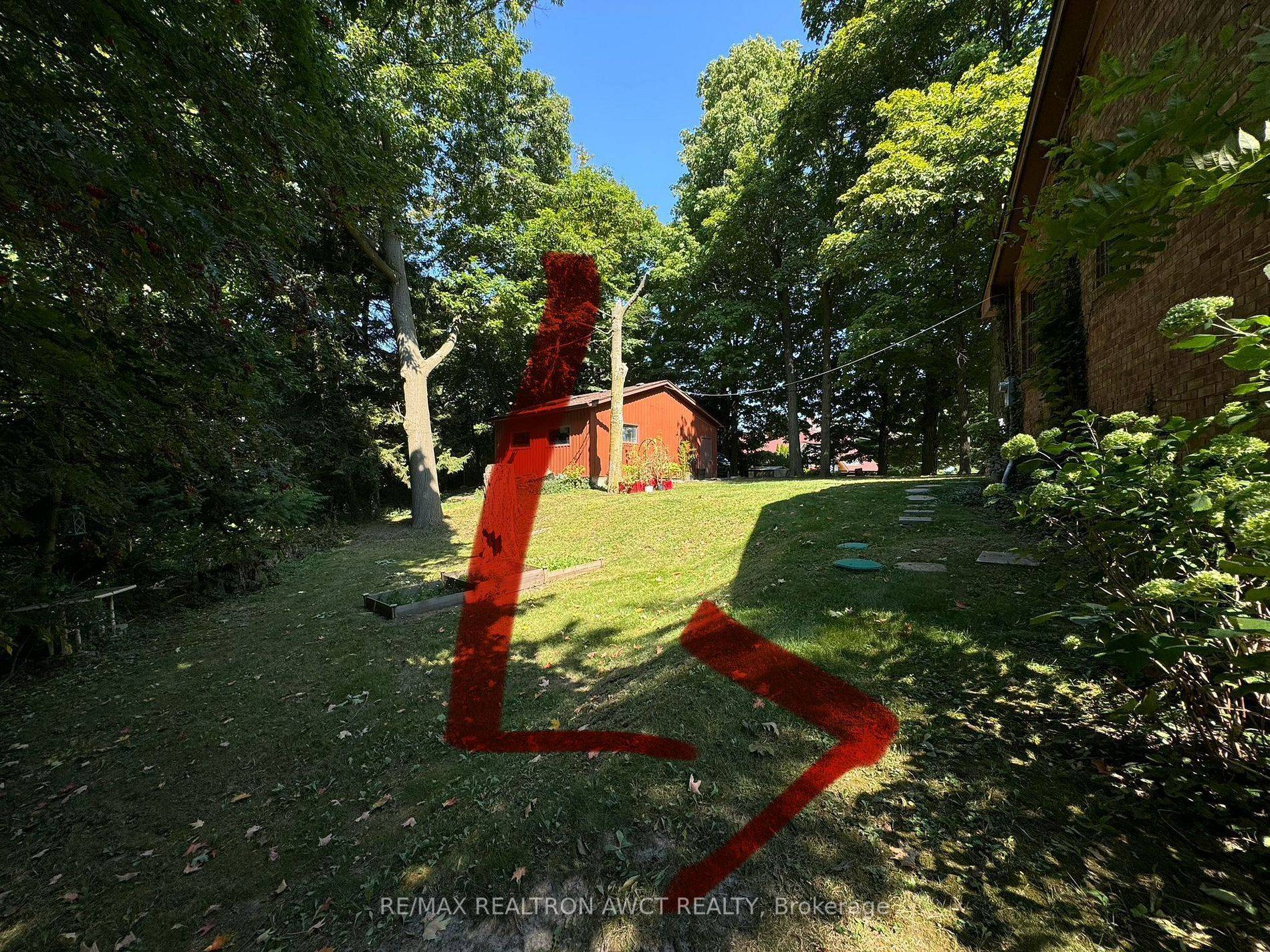 Toronto E10, ON M1C 2X2,114 Ridgewood RD