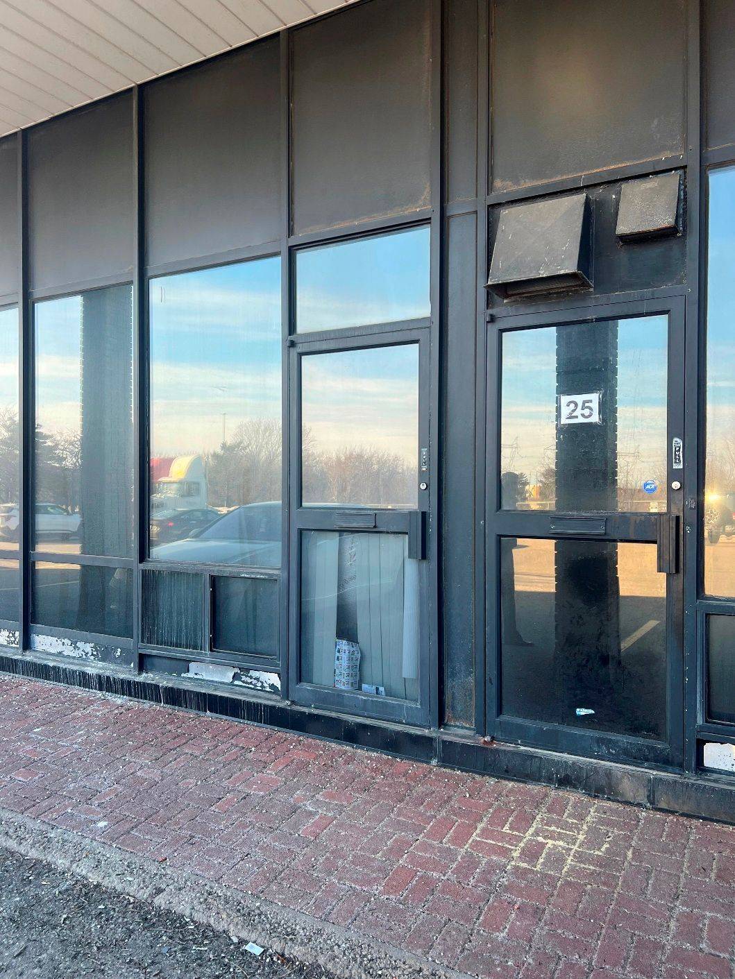 Brampton, ON L6T 5A2,7956 Torbram RD #26