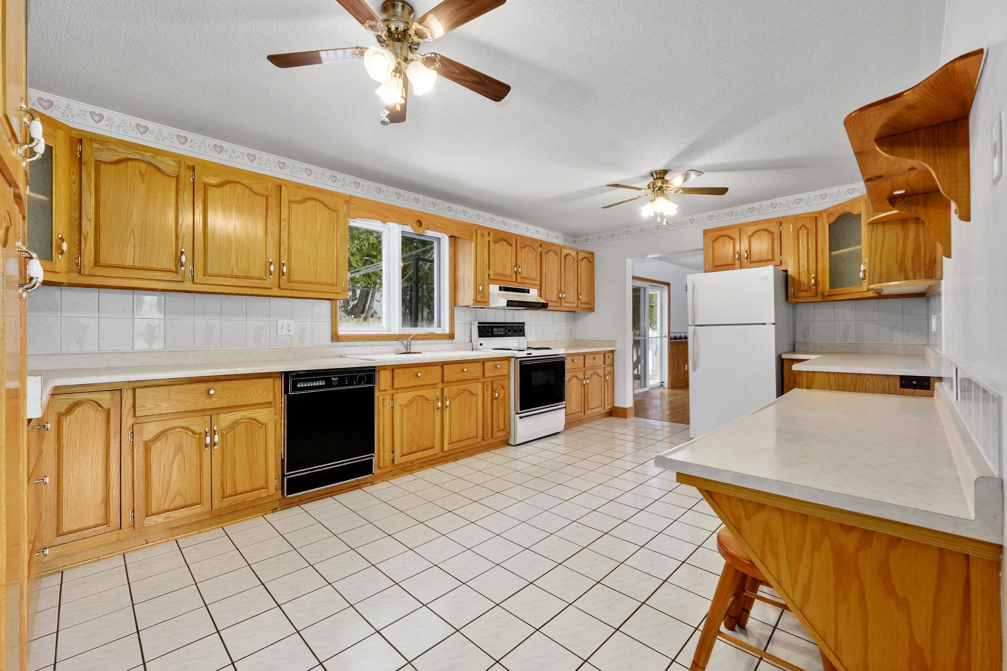 Marmora And Lake, ON L1J 1N9,222 Cordova RD