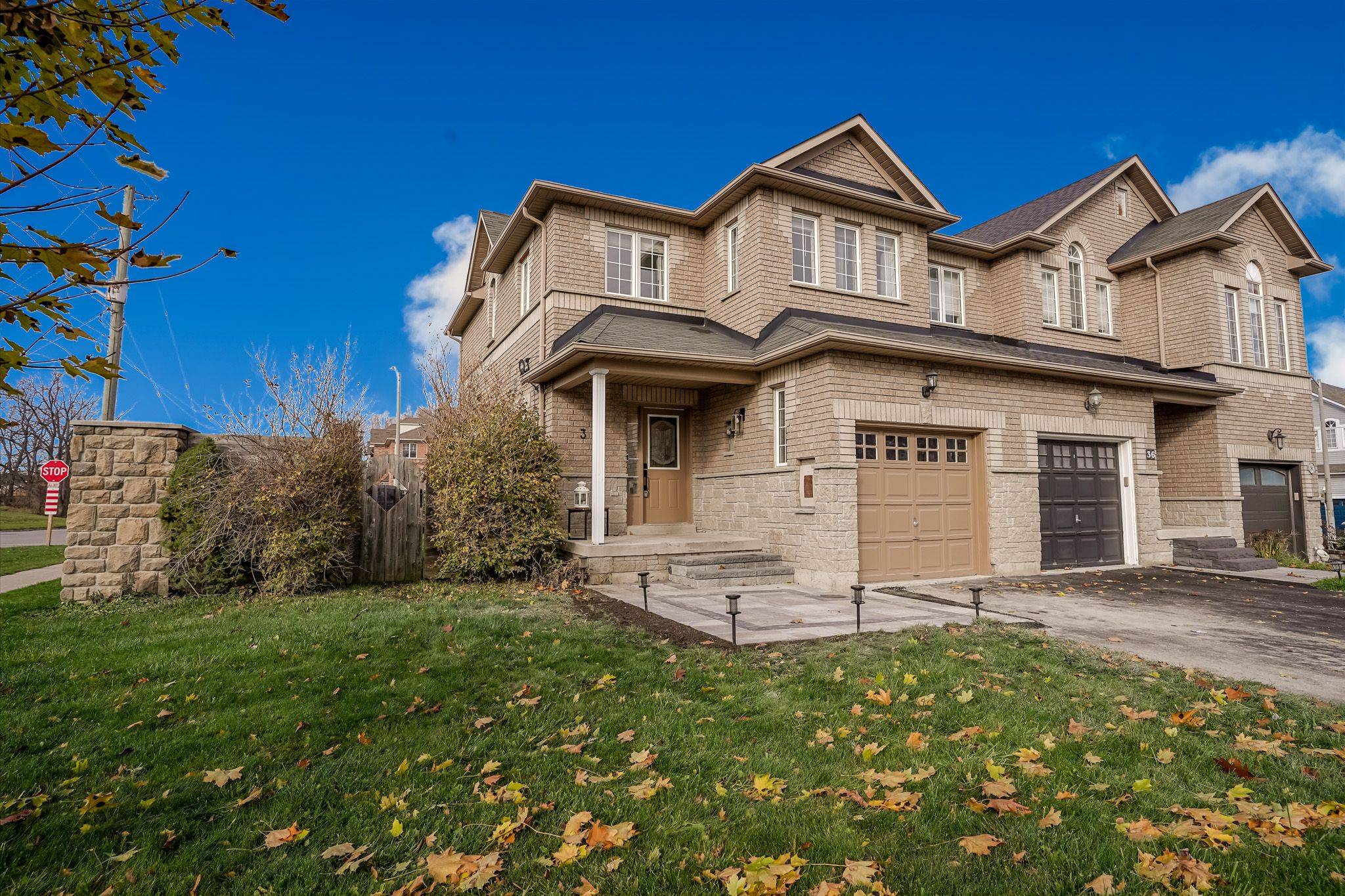 Clarington, ON L1C 5M6,38 Taft PL