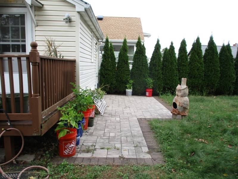 Kenilworth Boro, NJ 07033,19 N 8th St