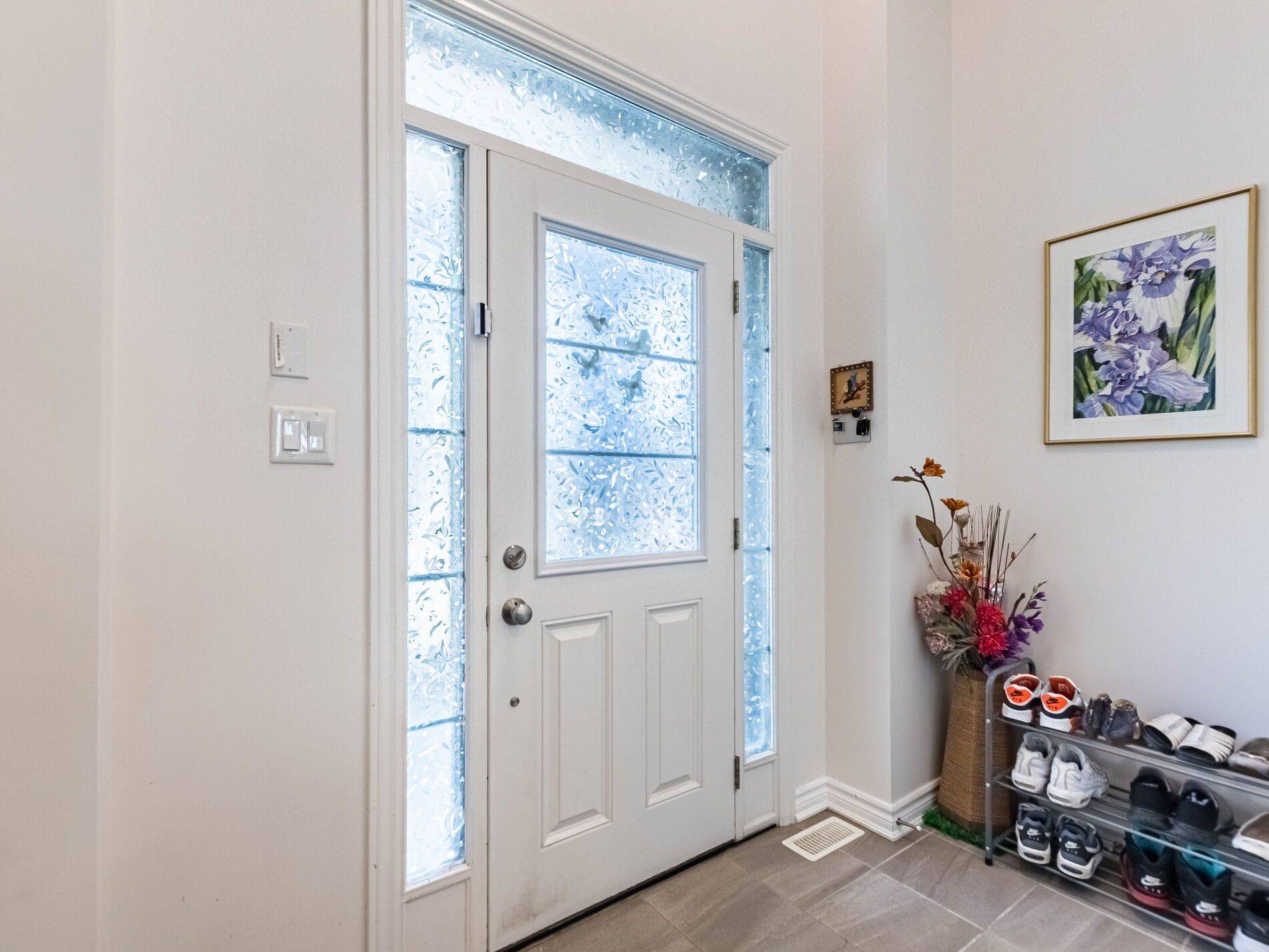 Milton, ON L9T 2X5,1157 Restivo LN