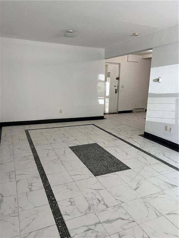 Brooklyn, NY 11235,2955 Ocean Pkwy #BR