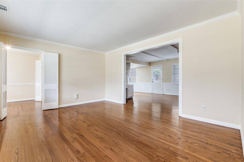 Dallas, TX 75238,10529 Yorkford Drive