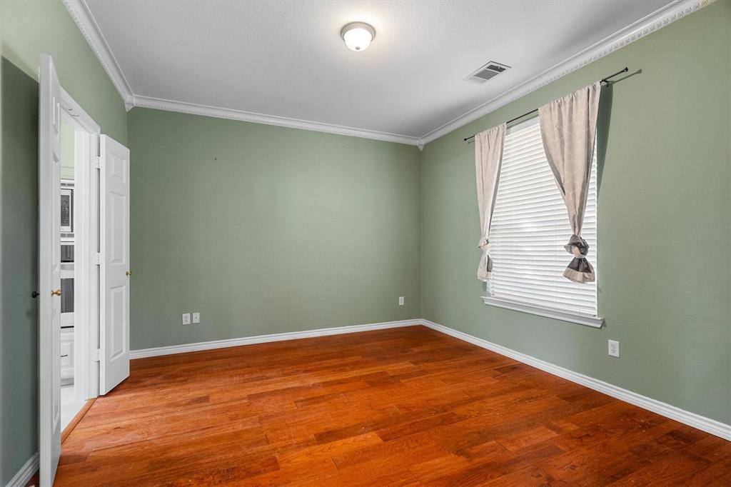 Mckinney, TX 75072,208 S Village Drive