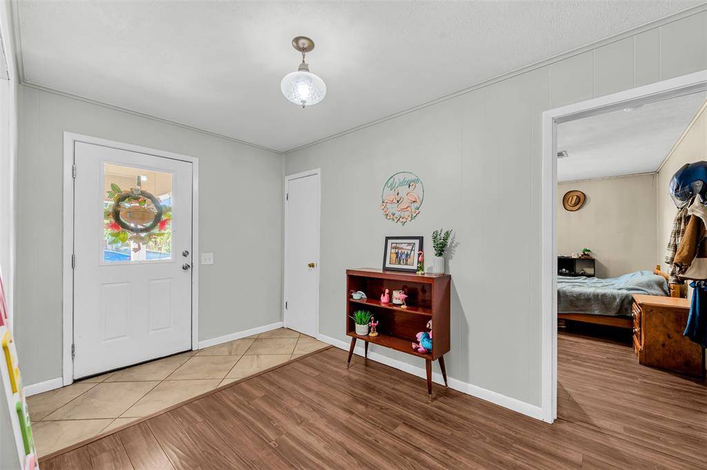 Weatherford, TX 76086,609 S Elm Street