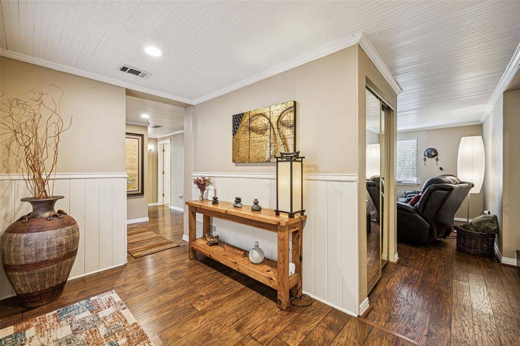 Newark, TX 76071,371 County Road 4874