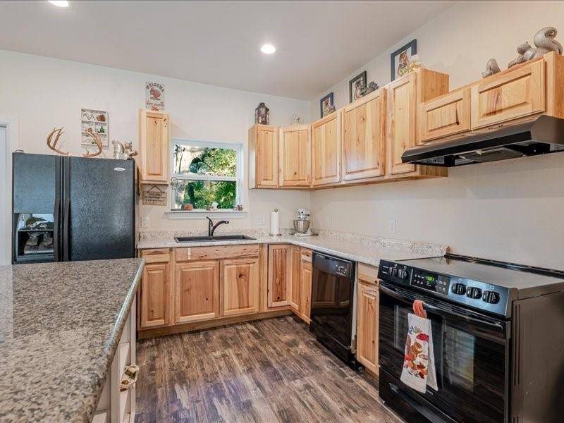 Weatherford, TX 76086,510 N Boundary Street