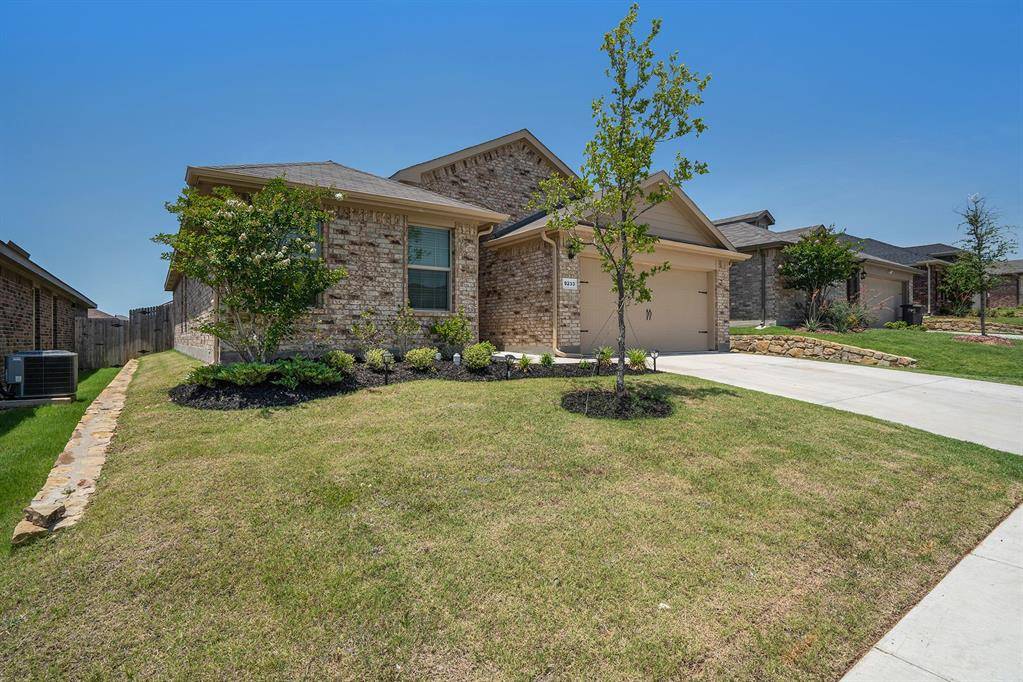 Fort Worth, TX 76131,9233 Herringbone Drive