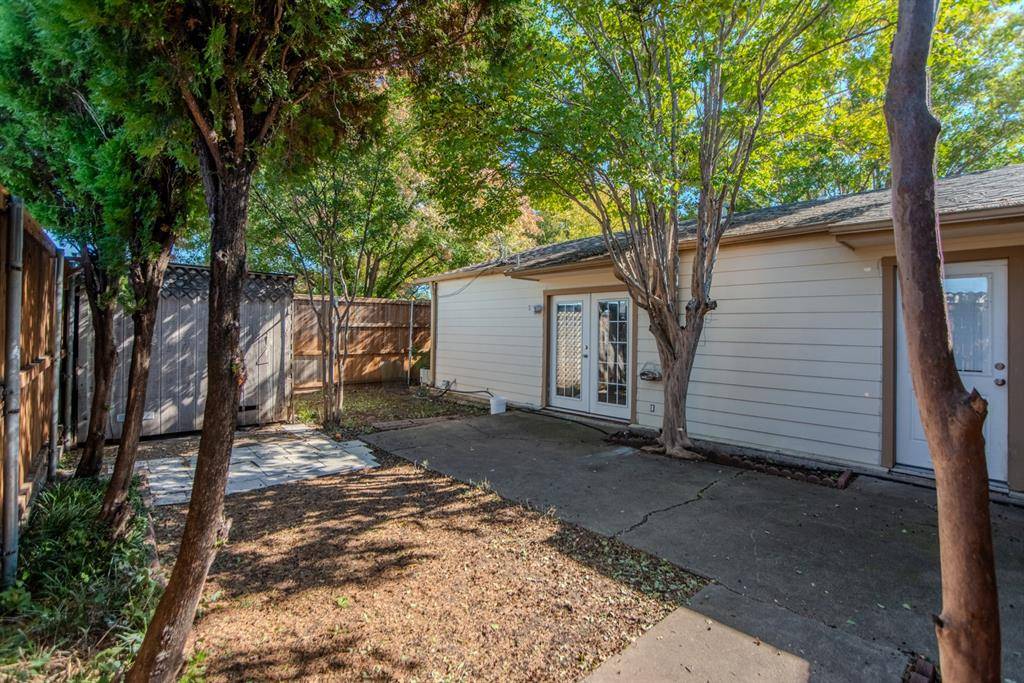 Dallas, TX 75240,13769 Brookgreen Circle